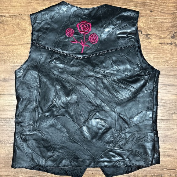 NEW Diamond Plate Buffalo Leather Womens‎ Large Biker Vest Roses Moto Patchwork - Picture 3 of 5